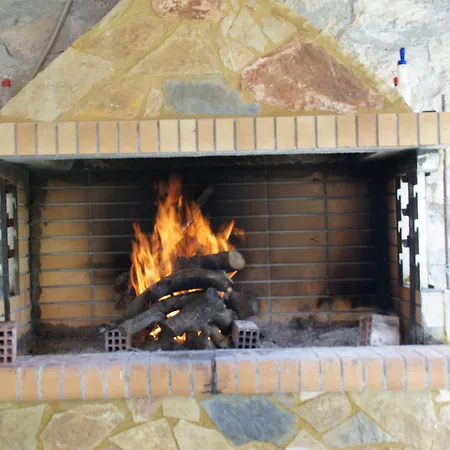 O Xenonas Ton Mylon 아파트