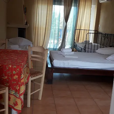 O Xenonas Ton Mylon Míloi