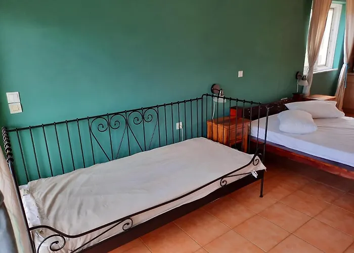 O Xenonas Ton Mylon *