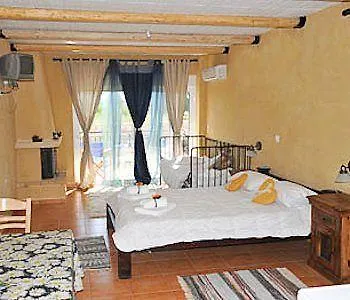 O Xenonas Ton Mylon Apartamento Míloi