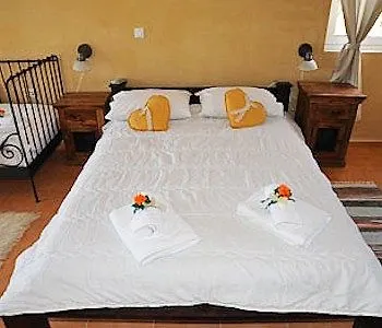 O Xenonas Ton Mylon *