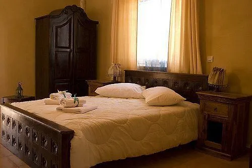 O Xenonas Ton Mylon Daire