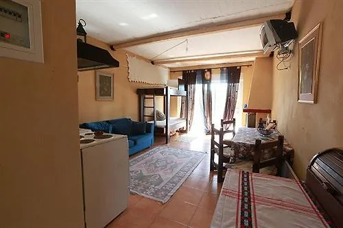 O Xenonas Ton Mylon Daire